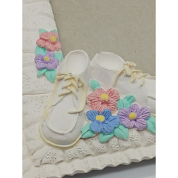Vintage Infant Baby Picture Frame Shoes Design West 3D First Memories 900 135 - Picture 3 of 13